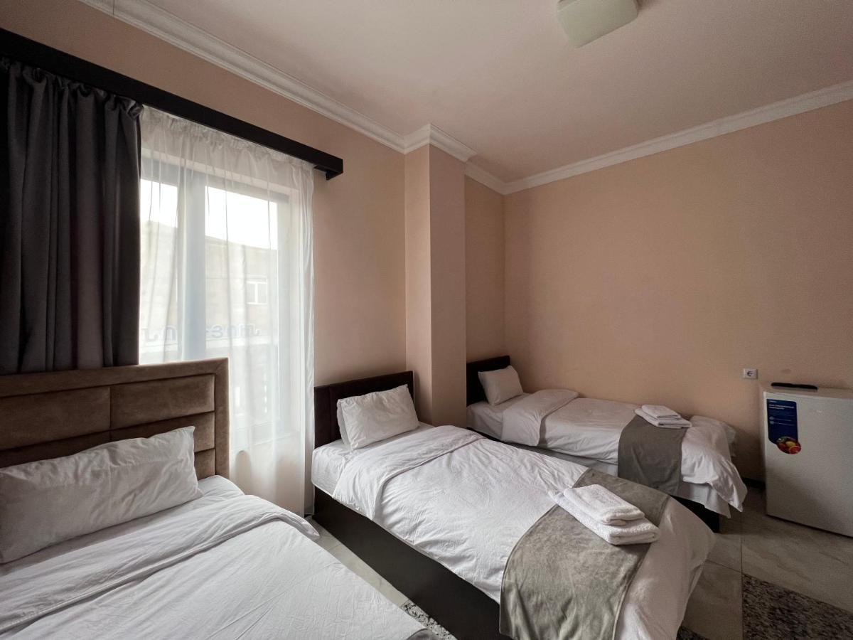Rp Hotel เยเรวาน ภายนอก รูปภาพ