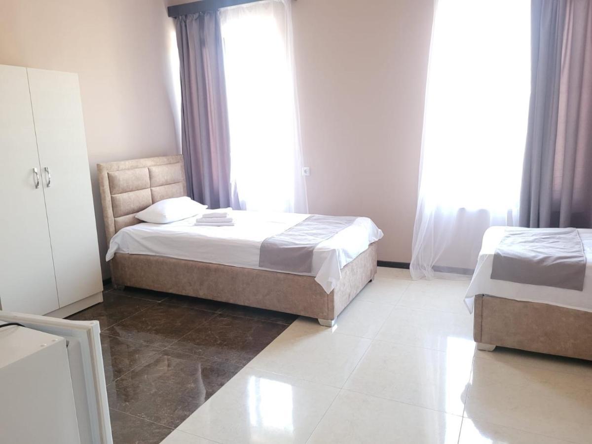 Rp Hotel เยเรวาน ภายนอก รูปภาพ